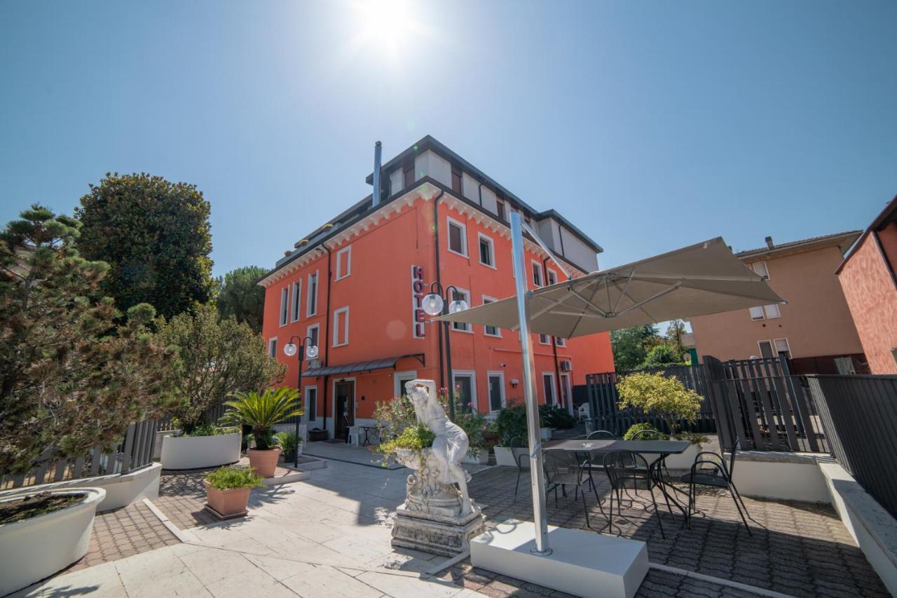 Hotel Siros Verona Luaran gambar