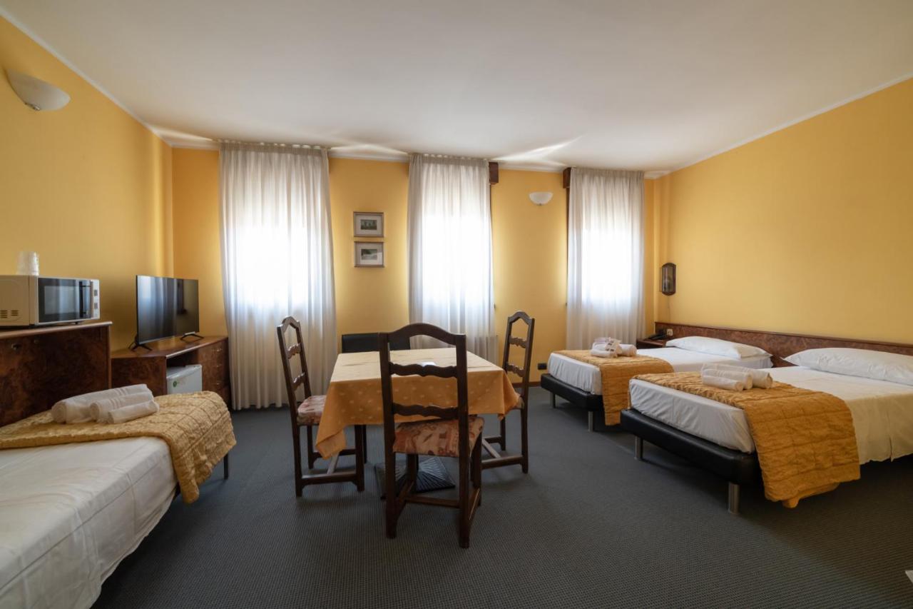 Hotel Siros Verona Luaran gambar