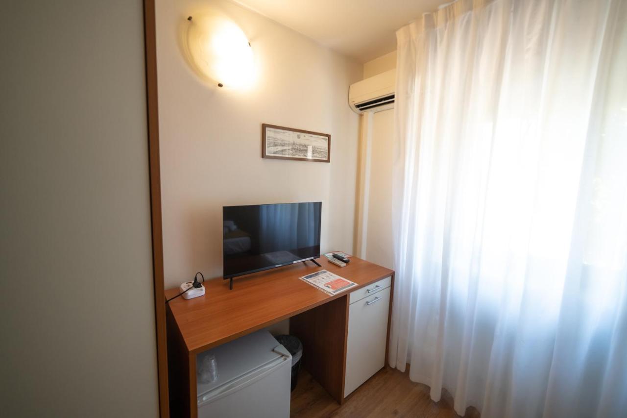 Hotel Siros Verona Luaran gambar