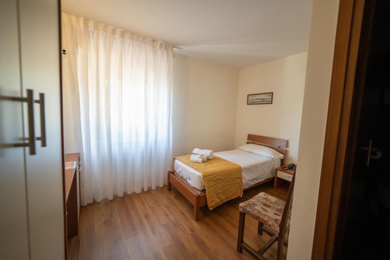 Hotel Siros Verona Luaran gambar