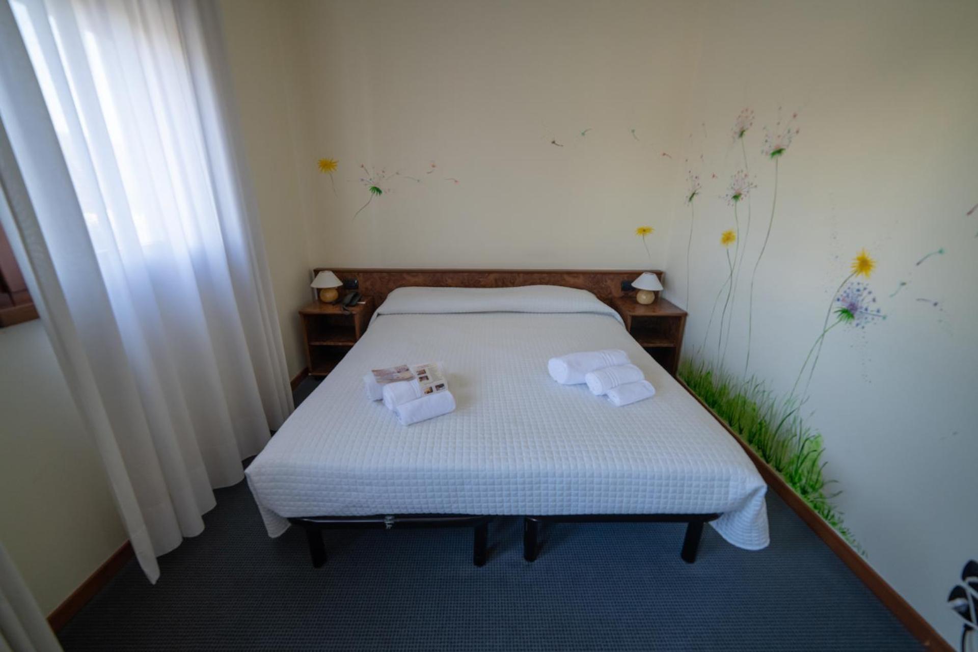 Hotel Siros Verona Luaran gambar