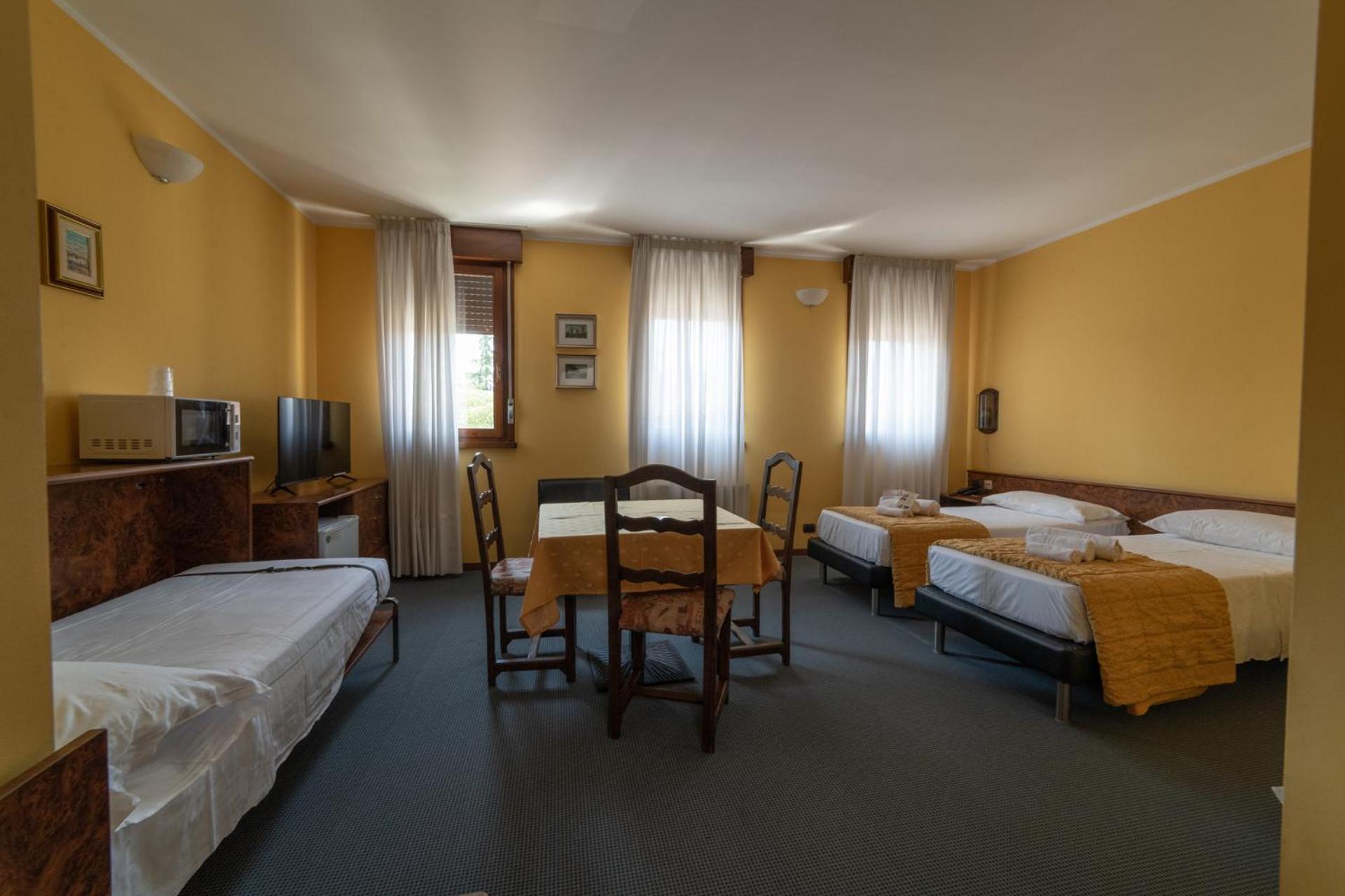 Hotel Siros Verona Luaran gambar